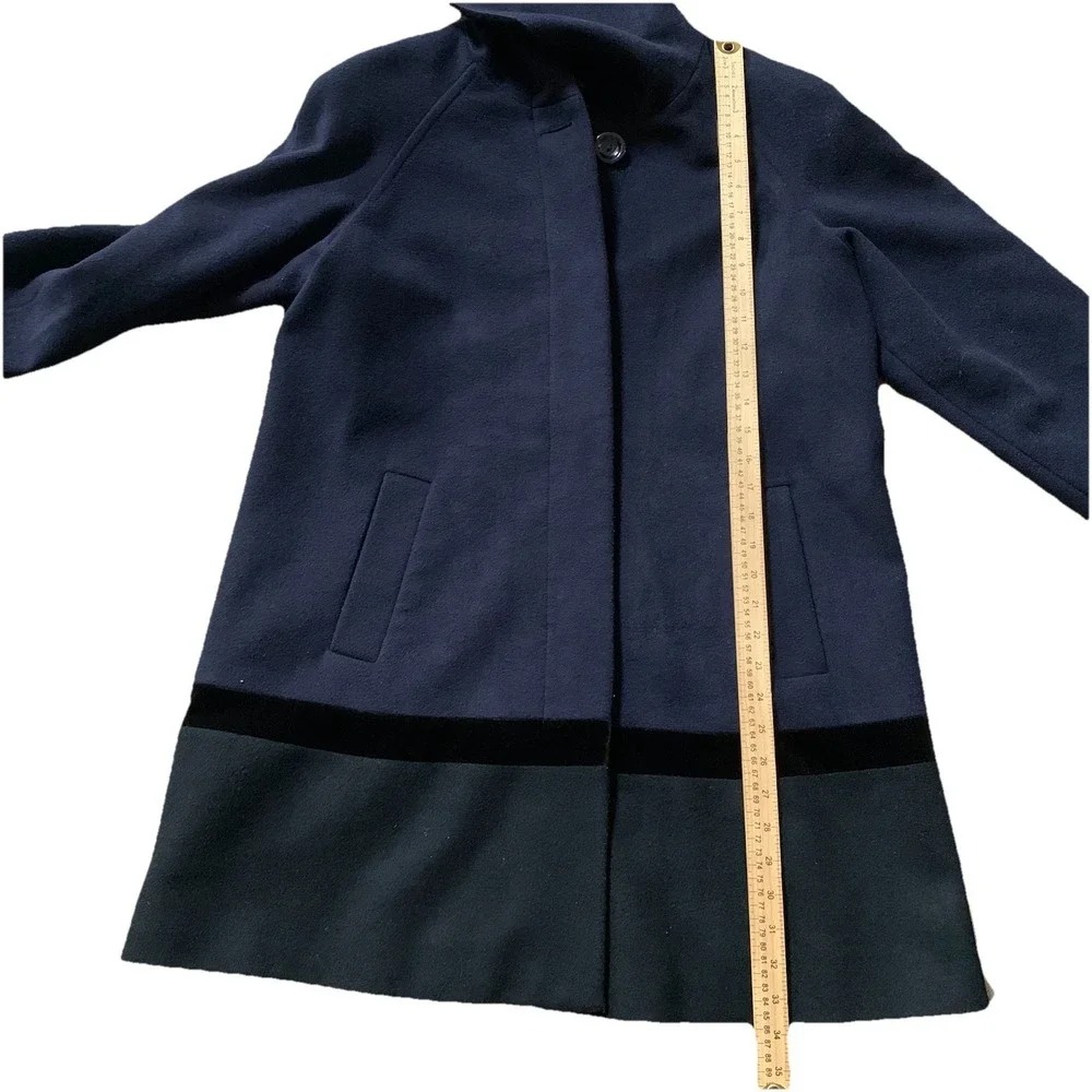 Forecaster of Boston Lamb Wool Winter Coat Hoodie Size 8 Women's Navy Blue Long